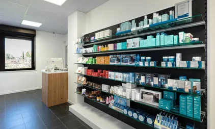 Farmacia Comunale Sirmione, un luogo di fiducia
